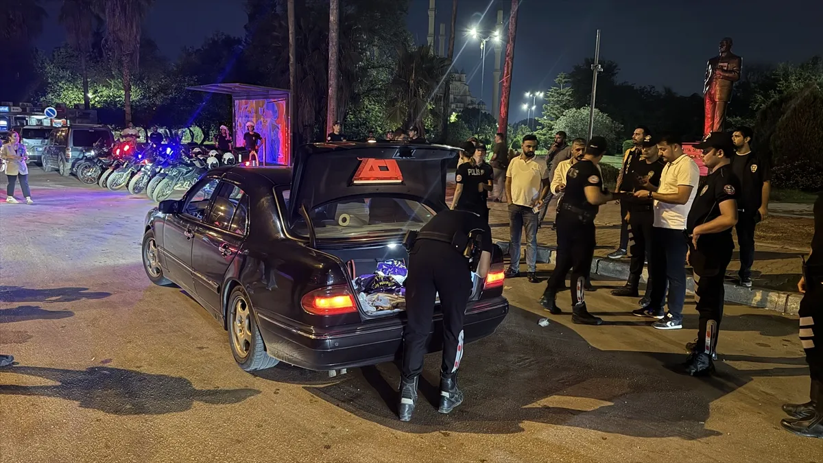 Adana’da helikopter destekli huzur ve güven uygulaması yapıldı