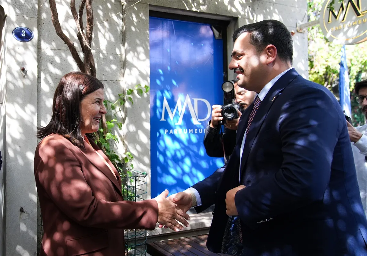 AK Parti Genel Sekreteri İnan, Foça Belediye Başkanı Fıçı’yı ziyaret etti