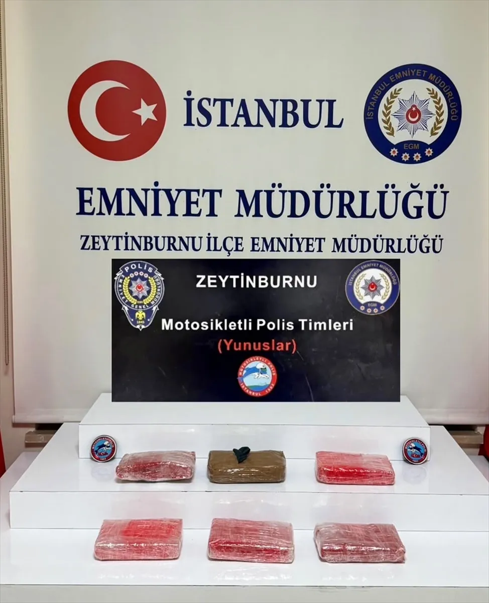 İstanbul’da durdurulan araçta 6 kilo 650 gram uyuşturucu ele geçirildi