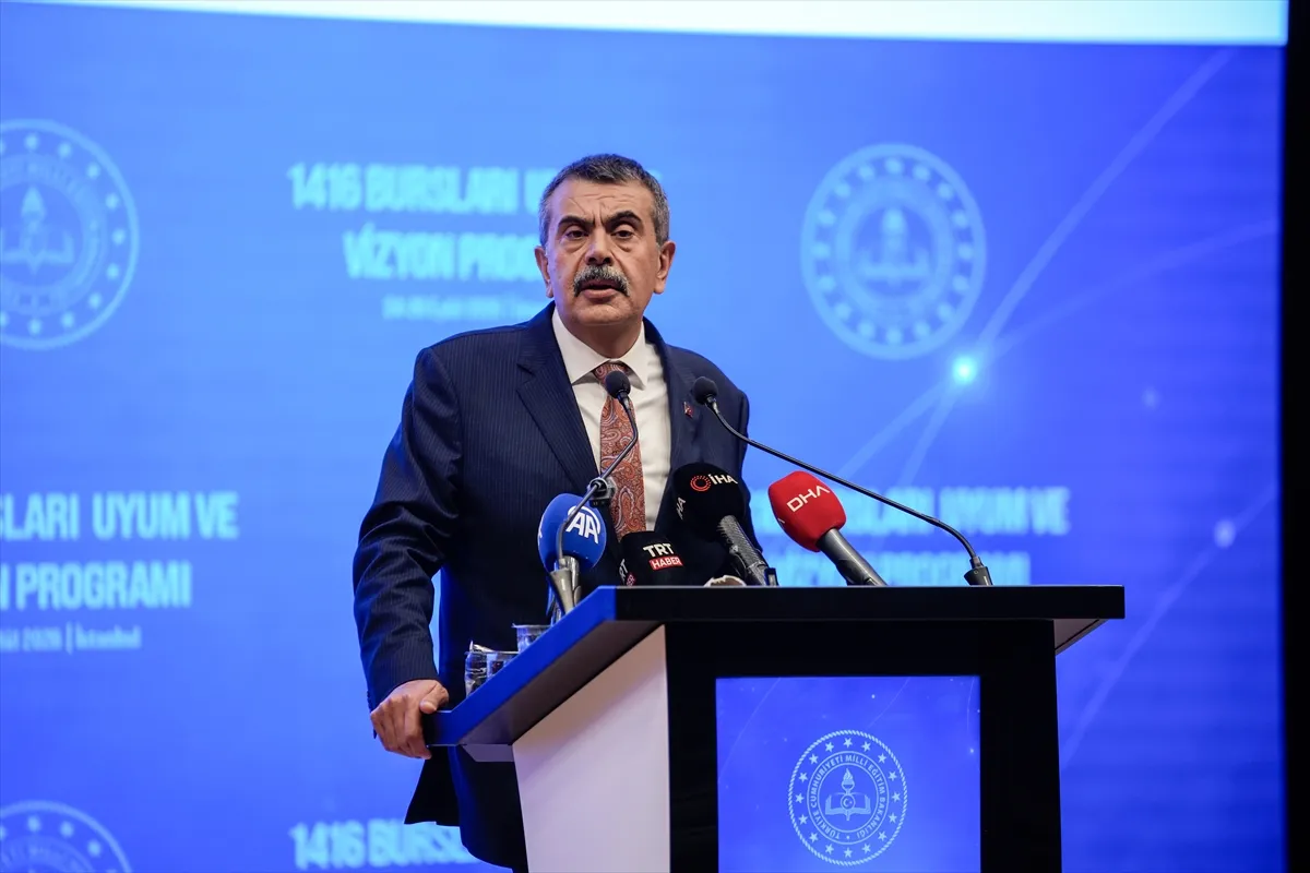 Milli Eğitim Bakanı Tekin, 1416 Bursları Uyum ve Vizyon Programı’nda konuştu