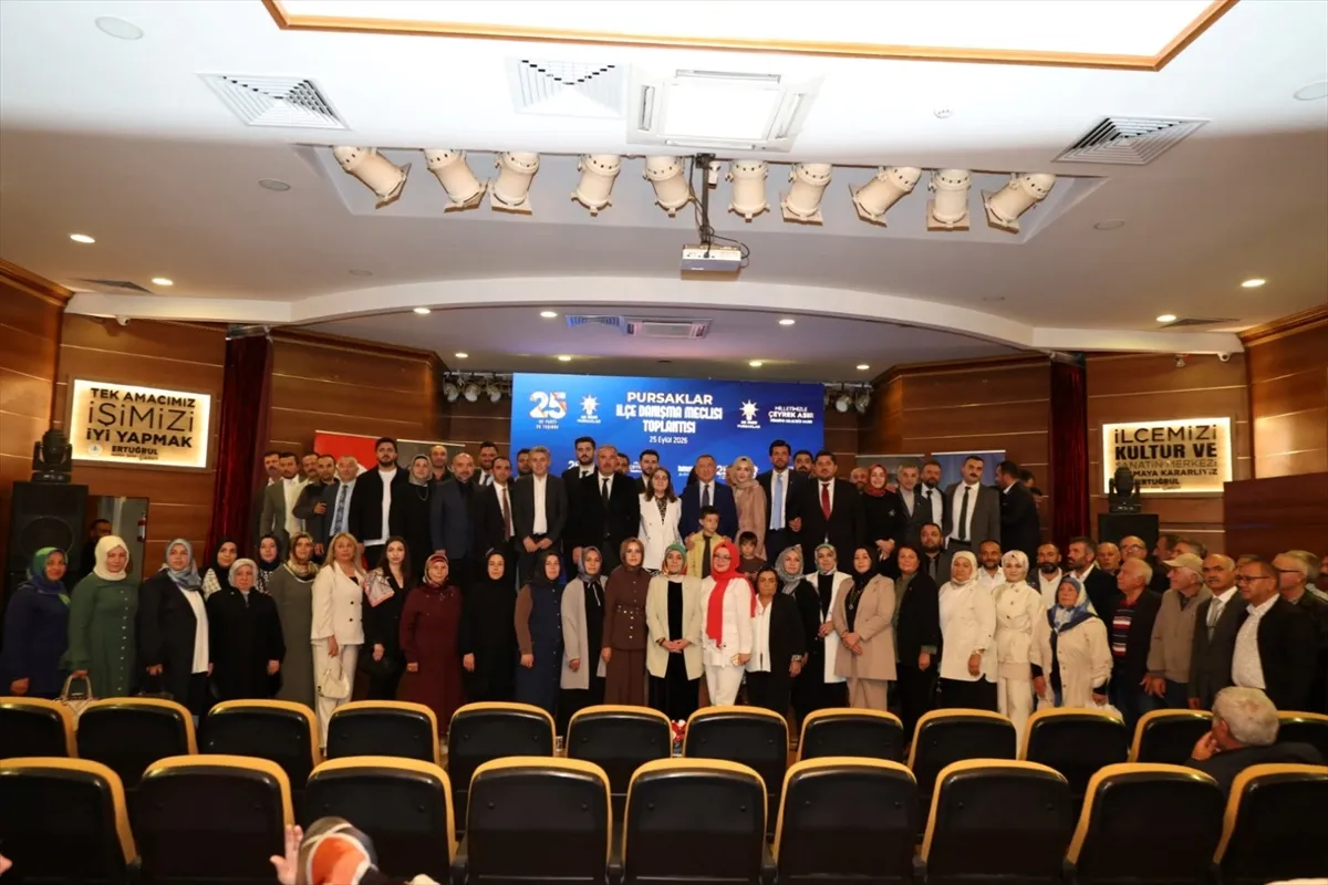 Pursaklar’da AK Parti İlçe Danışma Meclisi Toplantısı yapıldı
