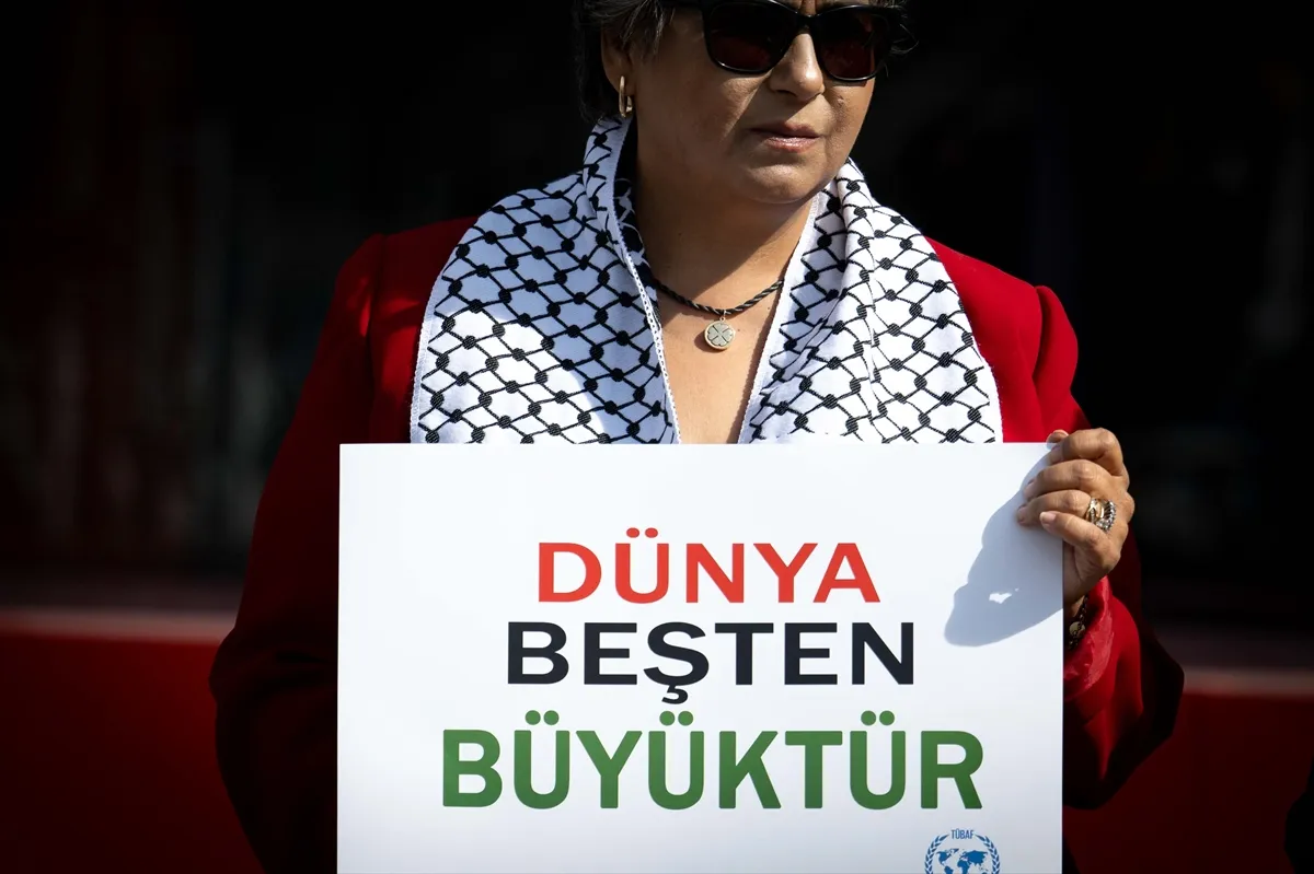 Türkiye Basın Federasyonu, İsrail Başbakanı Netanyahu’yu protesto etti Türkiye Basın Federasyonu, İsrail Başbakanı Netanyahu’yu protesto etti