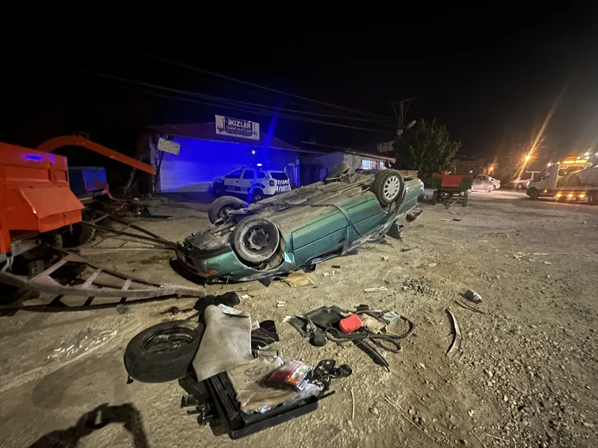 Van’da devrilen otomobilin sürücüsü ağır yaralandı Van’da devrilen otomobilin sürücüsü ağır yaralandı