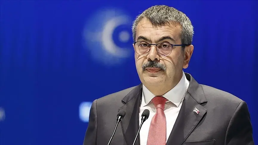 Bakan Tekin, Beykoz Bozhane İlkokulunu ziyaret etti Bakan Tekin, Beykoz Bozhane İlkokulunu ziyaret etti