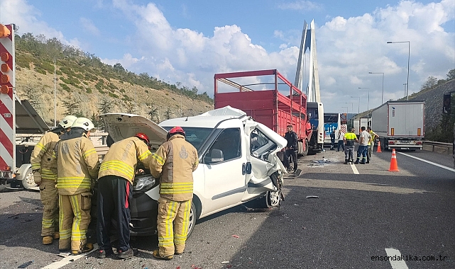 İstanbul’da zincirleme trafik kazasında 5 kişi yaralandı İstanbul’da zincirleme trafik kazasında 5 kişi yaralandı