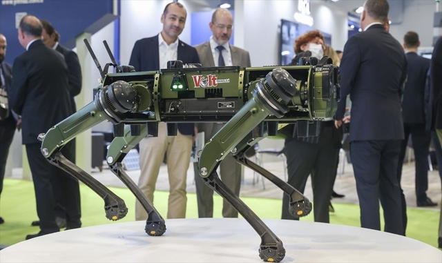 Robot köpek ’Ghost Robotics Vision 60’, Volt Teknoloji iş birliğiyle Türkiye’de Robot köpek ’Ghost Robotics Vision 60’, Volt Teknoloji iş birliğiyle Türkiye’de