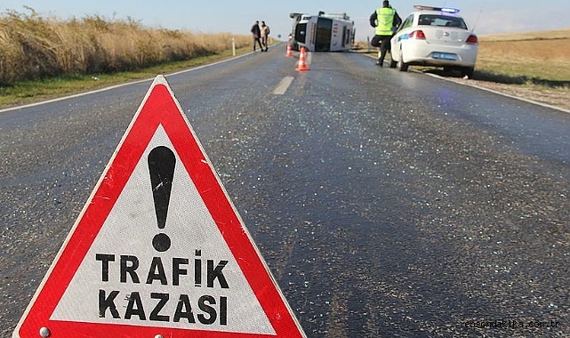 Zeytinburnu’nda kamyonun çarptığı kadın hayatını kaybetti Zeytinburnu’nda kamyonun çarptığı kadın hayatını kaybetti
