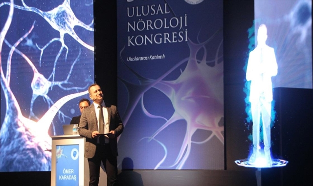 Antalya’da migrenin yeni tedavi yöntemleri "Hologram" teknolojisiyle anlatıldı