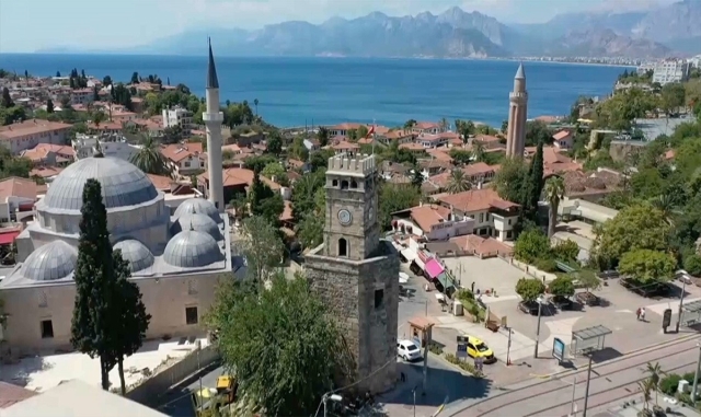 Antalya, turizmde kış sezonunu "bereketli" geçiriyor