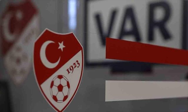 TFF’nin yabancı VAR hakemi için yaptığı görüşmeler olumlu sonuçlanmadı