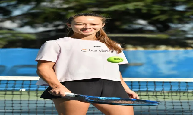 Milli tenisçi Zeynep Sönmez’in başarısının anahtarı aile desteği: Milli tenisçi Zeynep Sönmez’in başarısının anahtarı aile desteği: