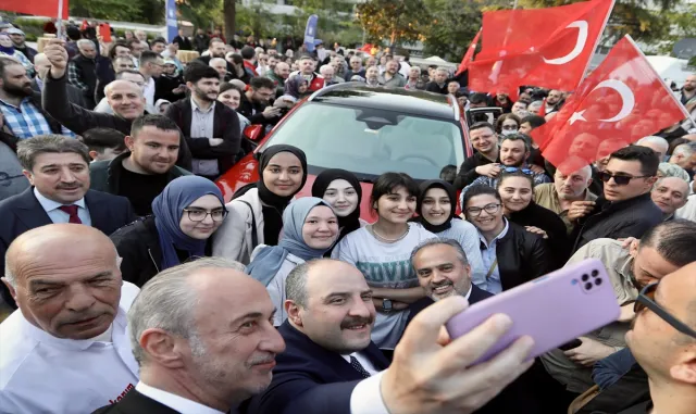 Sanayi ve Teknoloji Bakanı Varank, Bursa’da Ertuğrul Bey Meydanı açılış töreninde konuştu: Sanayi ve Teknoloji Bakanı Varank, Bursa’da Ertuğrul Bey Meydanı açılış töreninde konuştu: