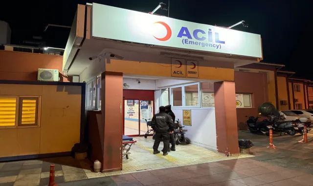 İzmir’de 5 kardeşin öldüğü yangını ailenin komşusu anlattı İzmir’de 5 kardeşin öldüğü yangını ailenin komşusu anlattı