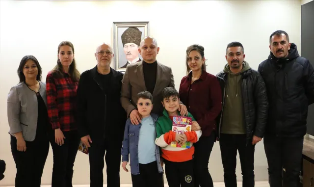 Duchenne Kas Hastalığı ile Mücadele Derneğinden Başkan Önal’a ziyaret Duchenne Kas Hastalığı ile Mücadele Derneğinden Başkan Önal’a ziyaret