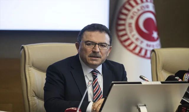 TBMM Kartalkaya Kayak Merkezi’ndeki Otel Yangınını Araştırma Komisyonu, Bolu Belediye Başkanı Özcan’ı dinledi TBMM Kartalkaya Kayak Merkezi’ndeki Otel Yangınını Araştırma Komisyonu, Bolu Belediye Başkanı Özcan’ı dinledi