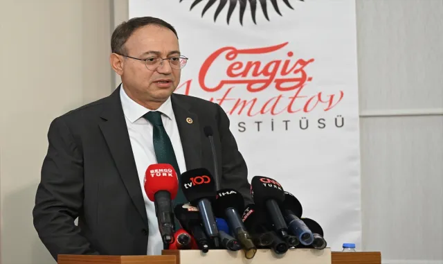 MHP’de ortak Türk alfabesi ile hazırlanan Cengiz Aytmatov’un eseri Cemilenin tanıtımı yapıldı MHP’de ortak Türk alfabesi ile hazırlanan Cengiz Aytmatov’un eseri Cemilenin tanıtımı yapıldı