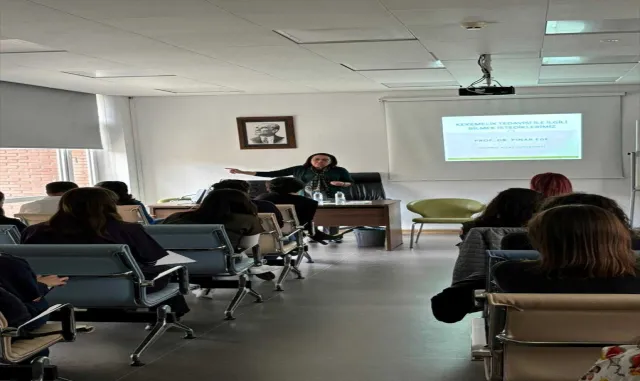 Eskişehir’de Kekemelikle İlgili Bilmek İstediklerimiz konulu seminer düzenlendi Eskişehir’de Kekemelikle İlgili Bilmek İstediklerimiz konulu seminer düzenlendi