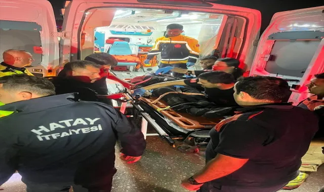 Hatay’da Asi Nehri’ne devrilen üç tekerlekli elektrikli motosikletin sürücüsü yaralandı