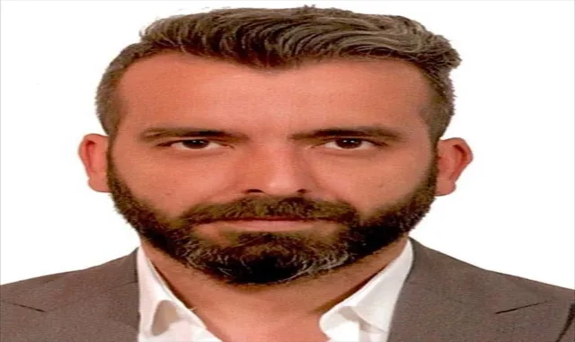 MİT, İstanbul Cumhuriyet Başsavcılığı ve İstanbul Emniyet Müdürlüğünün ortak operasyonunda İsrail gizli servisi MOSSAD’a çalıştığı tespit edilen Serkan Çiçek gözaltına alındı