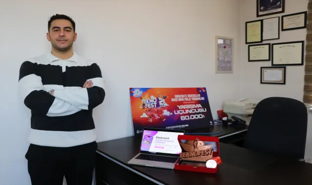 Diyabetlilerin yemeğindeki karbonhidrat miktarı ve insülin dozunu yapay zeka hesaplayacak Diyabetlilerin yemeğindeki karbonhidrat miktarı ve insülin dozunu yapay zeka hesaplayacak