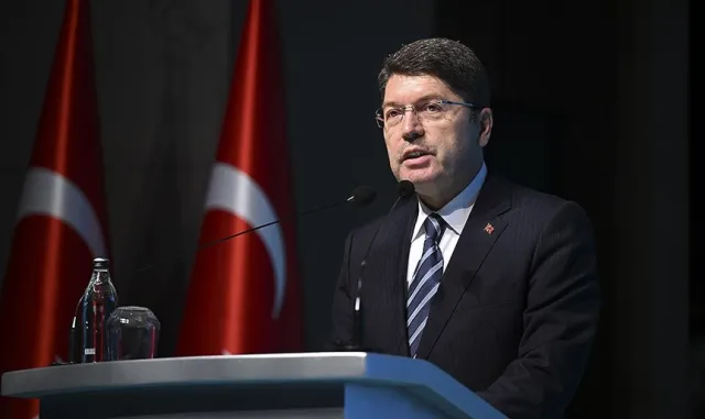 Adalet Bakanı Tunç, Sivas’ta ziyaretlerde bulundu