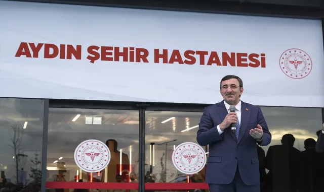 Cumhurbaşkanı Yardımcısı Yılmaz Aydın Şehir Hastanesi’nin açılışında konuştu Cumhurbaşkanı Yardımcısı Yılmaz Aydın Şehir Hastanesi’nin açılışında konuştu