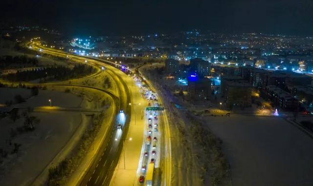 GÜNCELLEME - Düzce Kaynaşlı-Bolu Gerede Cankurtaran kesimi ağır taşıt trafiğine açıldı GÜNCELLEME - Düzce Kaynaşlı-Bolu Gerede Cankurtaran kesimi ağır taşıt trafiğine açıldı