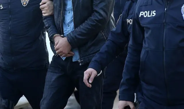 Kanarya Adaları açıklarındaki kokain operasyonuna ilişkin İstanbul’daki soruşturmada 10 zanlıya tutuklama talebi Kanarya Adaları açıklarındaki kokain operasyonuna ilişkin İstanbul’daki soruşturmada 10 zanlıya tutuklama talebi