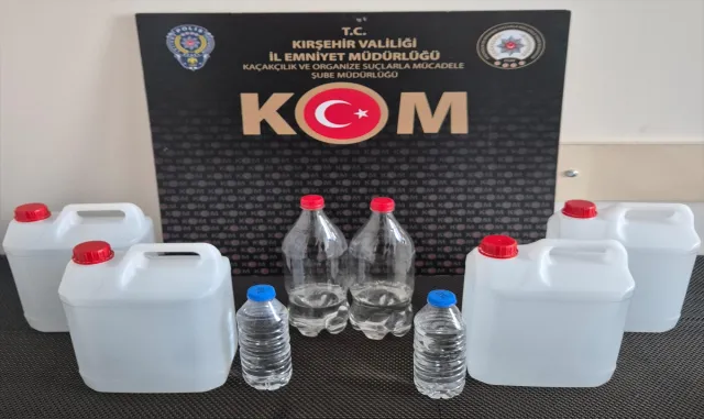 Kırşehir’de sahte alkol operasyonunda 1 şüpheli yakalandı Kırşehir’de sahte alkol operasyonunda 1 şüpheli yakalandı
