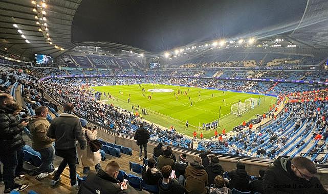 Manchester City - Galatasaray karşılaşmasında stadın fiyatları gündem oldu... 