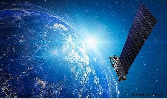 Polonya Dışişleri Bakanı, Elon Musk’ı Rusya’nın Starlink’i kullanmasına göz yummakla suçladı Polonya Dışişleri Bakanı, Elon Musk’ı Rusya’nın Starlink’i kullanmasına göz yummakla suçladı