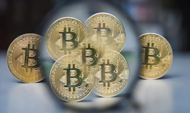 Bitcoin düşüşünü üçüncü haftaya taşıdı Bitcoin düşüşünü üçüncü haftaya taşıdı