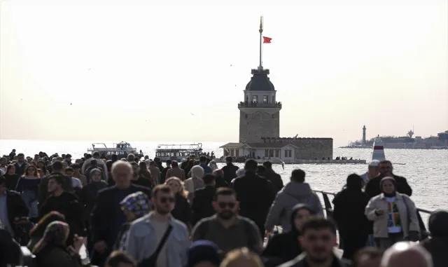 İstanbul’da hava sıcaklığı 23 dereceyi gördü