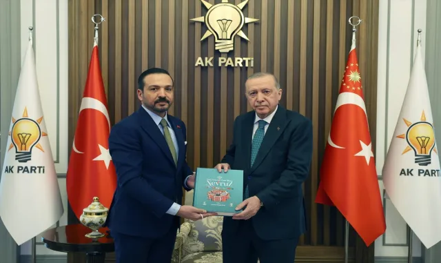 AK Parti’li Zorlu, Türk Dünyasının Ortak Mirası Nevruz kitabını Cumhurbaşkanı Erdoğan’a takdim etti