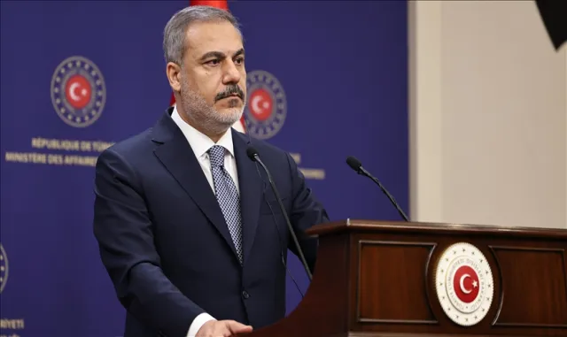 Dışişleri Bakanı Fidan,İranlı mevkidaşıyla görüşmede, tarafların bölgesel güvenliği zedeleyebilecek, siviller için risk oluşturabilecek adımlardan uzak durması gerektiğini kaydetti