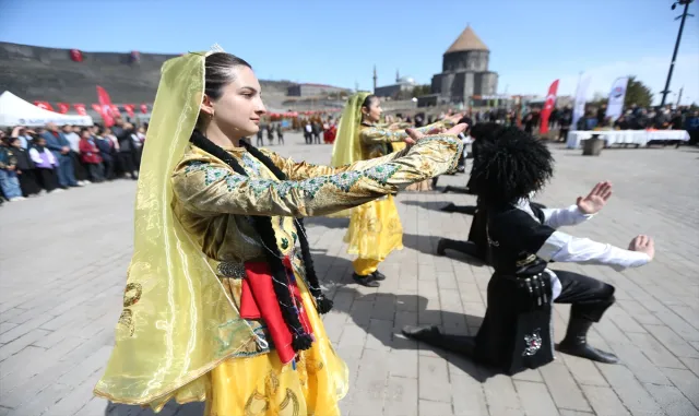 Kars ve Ardahan’da Nevruz Bayramı kutlandı