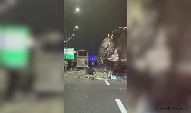 Kuzey Marmara Otoyolu’nda tır ile yolcu otobüsü çarpıştı, 10 kişi yaralandı (GÜNCELLEME)