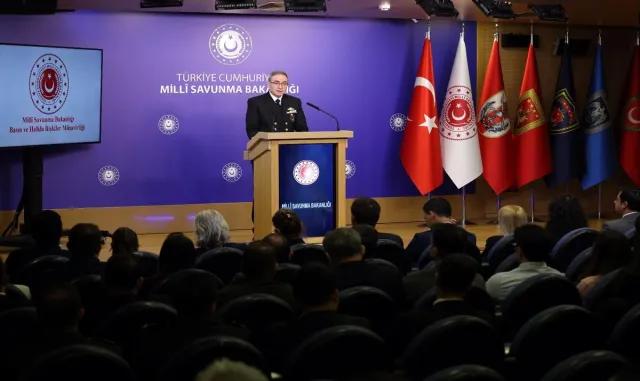 MSB’de basın bilgilendirme toplantısı yapıldı: (1) MSB’de basın bilgilendirme toplantısı yapıldı: (1)