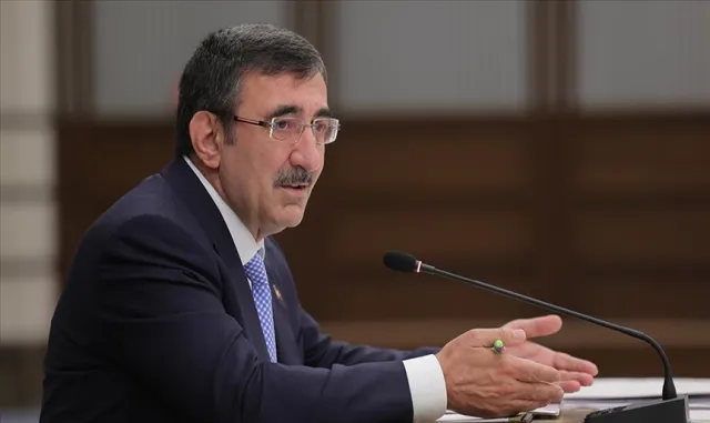 Cumhurbaşkanı Yardımcısı Yılmaz’dan Kahramanmaraş’ta okuldaki silahlı saldırıya ilişkin açıklama: Cumhurbaşkanı Yardımcısı Yılmaz’dan Kahramanmaraş’ta okuldaki silahlı saldırıya ilişkin açıklama: