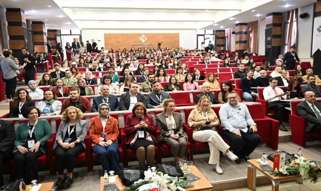 Gaziantep’te 10. Altın Baklava Film Akademisi Uluslararası Öğrenci Film Festivali başladı Gaziantep’te 10. Altın Baklava Film Akademisi Uluslararası Öğrenci Film Festivali başladı