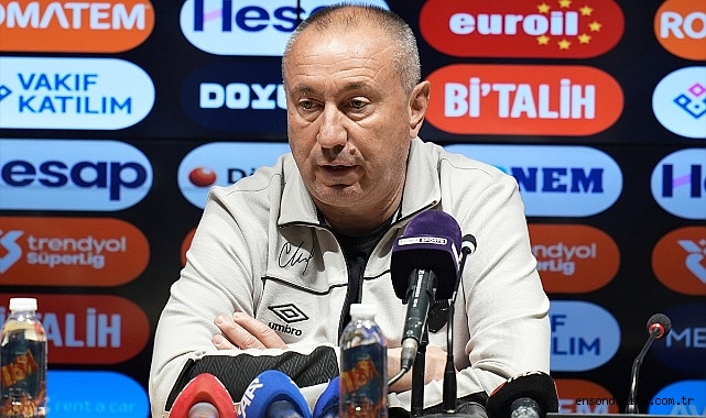 Göztepe’de Stoilov’dan dikkat çeken açıklamalar Göztepe’de Stoilov’dan dikkat çeken açıklamalar
