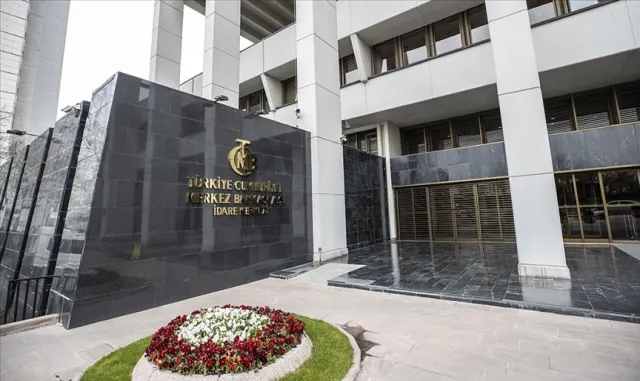 Merkez Bankası, politika faizini yüzde 37’de sabit bıraktı Merkez Bankası, politika faizini yüzde 37’de sabit bıraktı