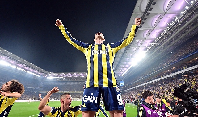 Son nefeste zafer: Fenerbahçe 90+11’de kazandı Son nefeste zafer: Fenerbahçe 90+11’de kazandı