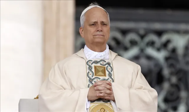 Vatikan Devlet Başkanı Papa 14. Leo, Afrika turu kapsamında Angola’ya ulaştı Vatikan Devlet Başkanı Papa 14. Leo, Afrika turu kapsamında Angola’ya ulaştı