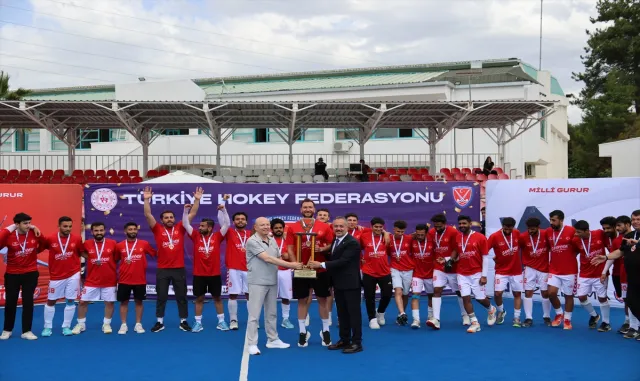 Açık Alan Hokey Süper Liglerinde şampiyon belli oldu Açık Alan Hokey Süper Liglerinde şampiyon belli oldu