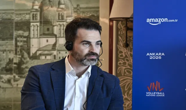 Amazon Türkiye, VNL’in isim sponsoru olmasına ilişkin basın toplantısı düzenledi Amazon Türkiye, VNL’in isim sponsoru olmasına ilişkin basın toplantısı düzenledi