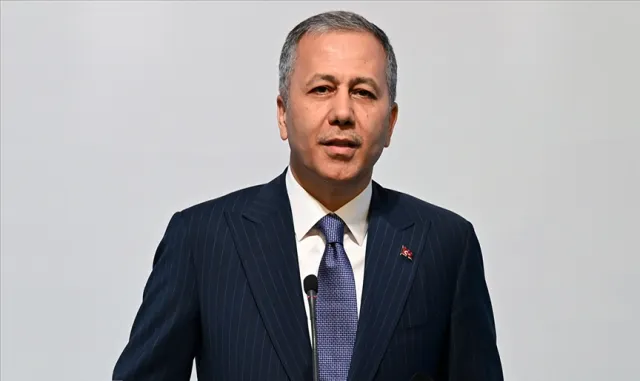 Avrupa şampiyonu Elif Sude Akgül, mutluluğunu Hamza Yerlikaya ile paylaştı Avrupa şampiyonu Elif Sude Akgül, mutluluğunu Hamza Yerlikaya ile paylaştı