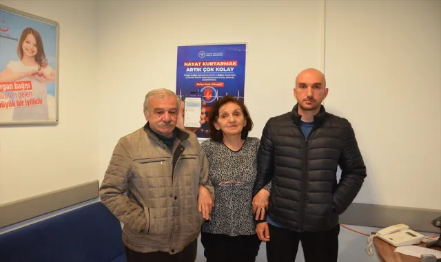 Bursa’da beyin ölümü gerçekleşen kişinin organları 3 hastaya umut oldu Bursa’da beyin ölümü gerçekleşen kişinin organları 3 hastaya umut oldu