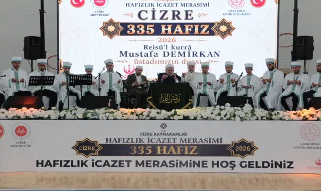 Şırnak’ta hafızlığını tamamlayan 335 öğrenci icazet aldı