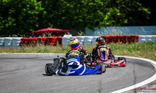 Türkiye Karting Şampiyonası’nın 2. ayağı Kocaeli’de tamamlandı Türkiye Karting Şampiyonası’nın 2. ayağı Kocaeli’de tamamlandı